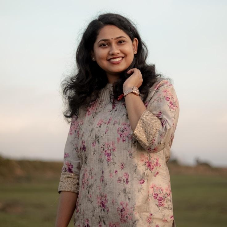 Jordan Lee, Client Relations Director, discussing corporate gifting strategy with business clients